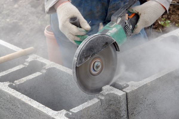 Cost of Block Wall Cutting in Jefferson City